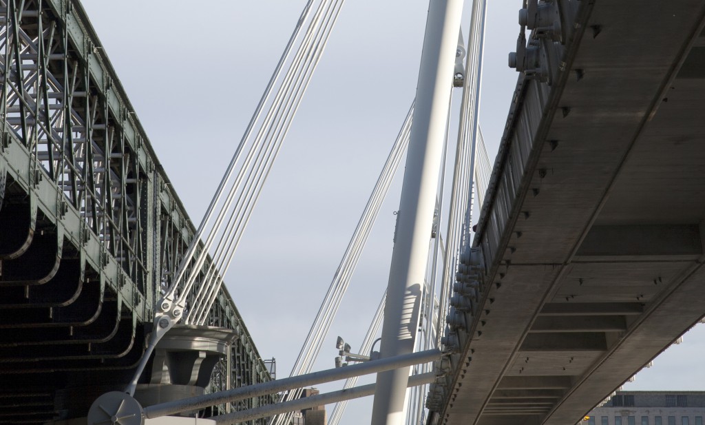 Hungerford and Goldern Jubilee Bridges, London, England, UK